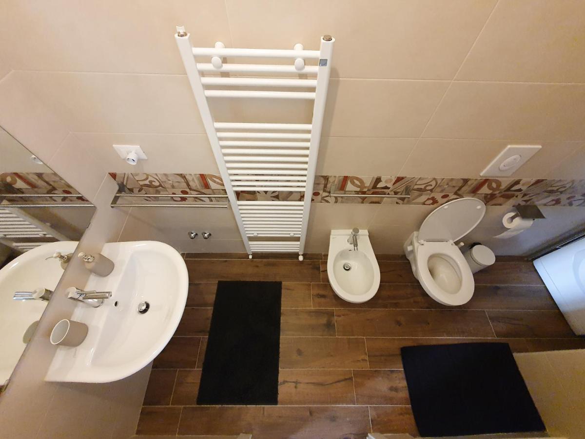 Appartement Il Caddi - Caratteristico Monolocale In Pieno Centro Storico à LʼAquila Extérieur photo