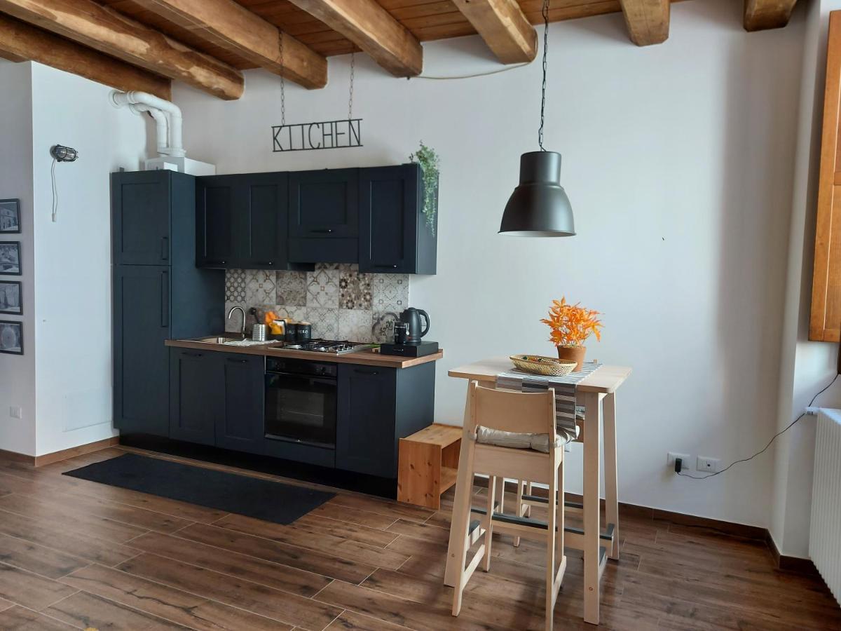 Appartement Il Caddi - Caratteristico Monolocale In Pieno Centro Storico à LʼAquila Extérieur photo